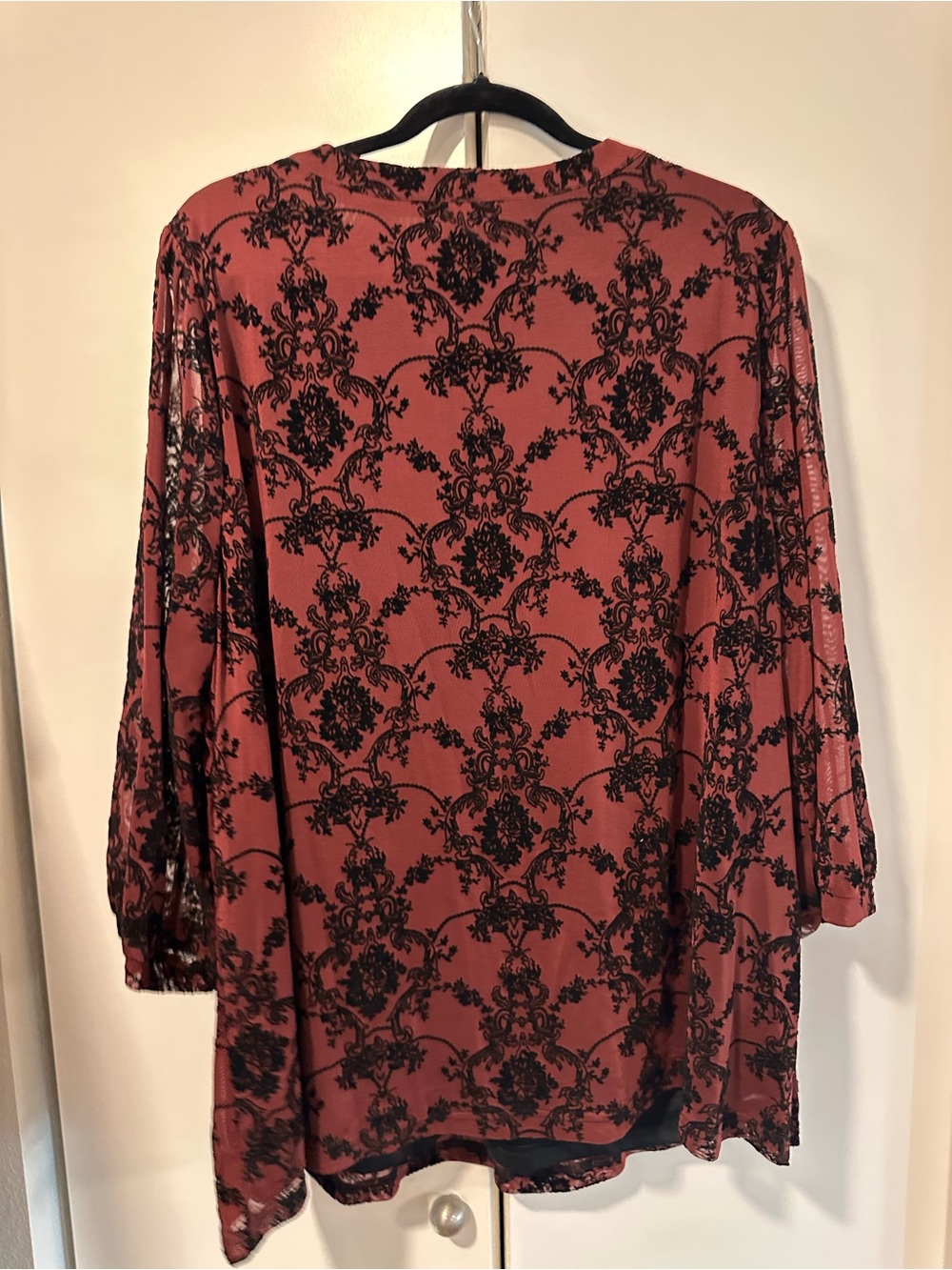 Bloomchic Women's Burgundy Velvet-Print Tunic Blouse 3x - Picture 10 of 10
